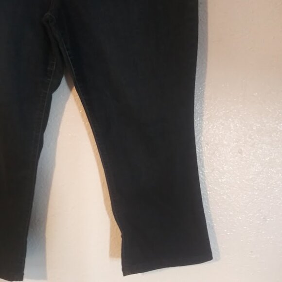 Lee Easy Fit women's size 16 medium dark blue capri - Picture 4 of 15